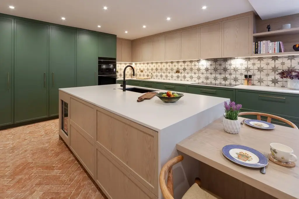 Modern Shaker Kitchen Design